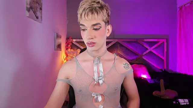 Cherry_zayden_ webcam