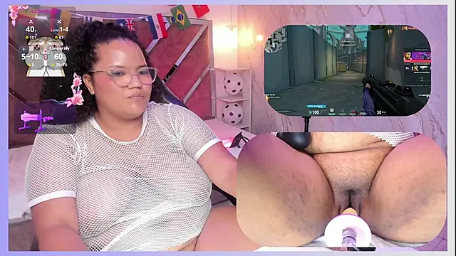 MhiaRey webcam