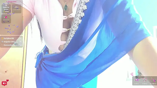 Iniya_Parul webcam