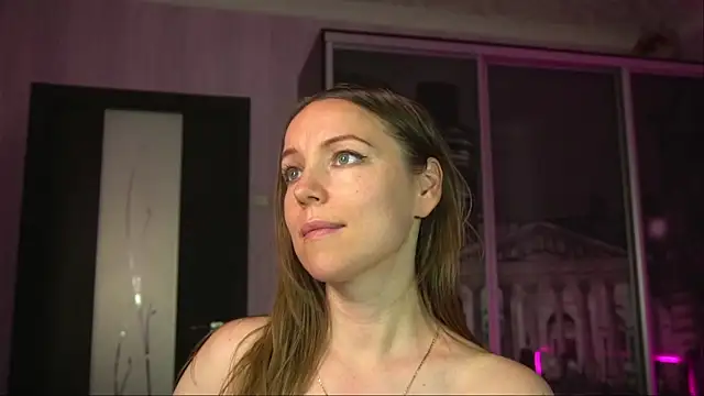 Cocosweetty live cam on StripChat