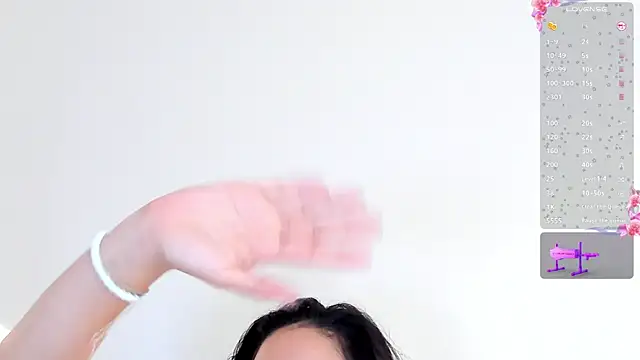Zoebluntone webcam