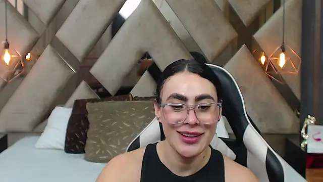 MartinaaFit webcam