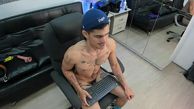 jared_cole (M young) - Precum show