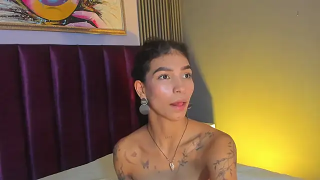 LauraAristizabal webcam