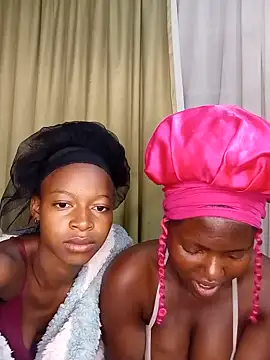 SexyPetite_22