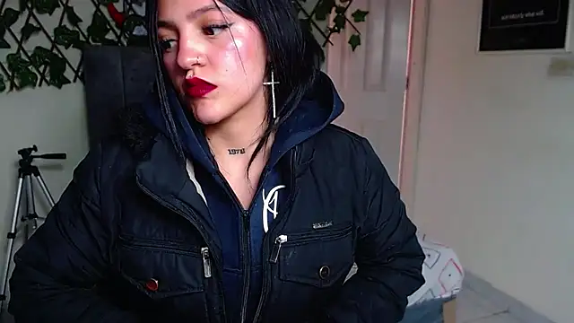 Violettasquirt webcam