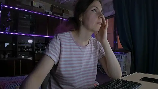 pa1e_pr1ncess webcam