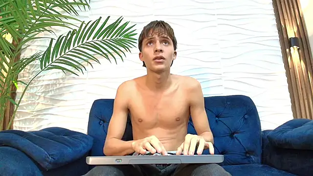 Pavo_tv webcam