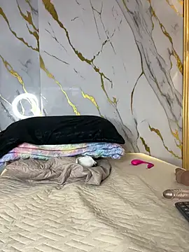 Tinakitten webcam