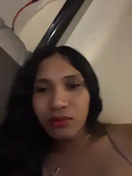 slutty_aki's room