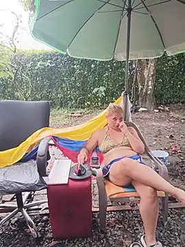 hotandfierylatinos2023 (G milf) - blow job