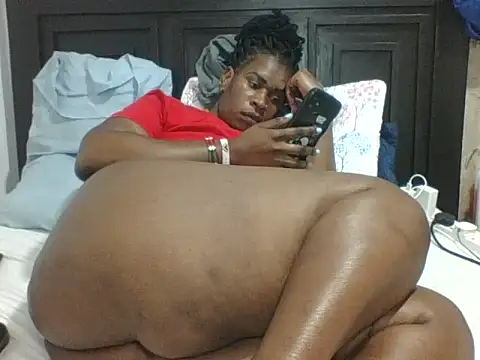 SexyTirries13 webcam
