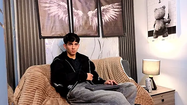 demian_hot99 live cam on StripChat
