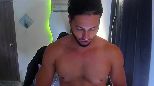 Kris_Khalifa69 webcam
