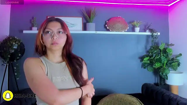 Kira_Exe_ webcam