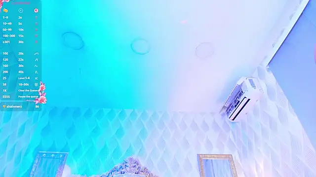 alexa_cruz__ webcam