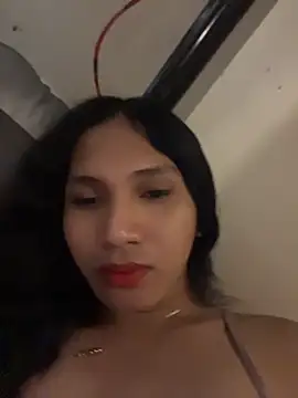 slutty_aki webcam