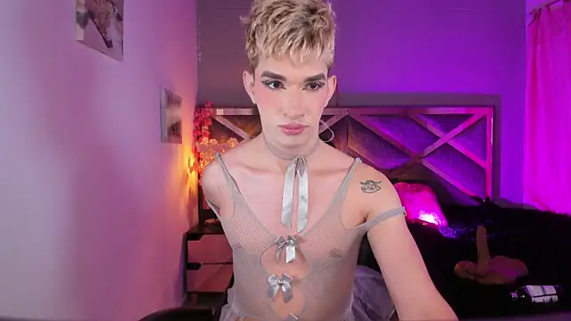 Cherry_zayden_ webcam