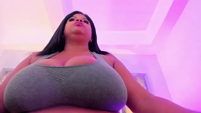 Ciara_Benet webcam