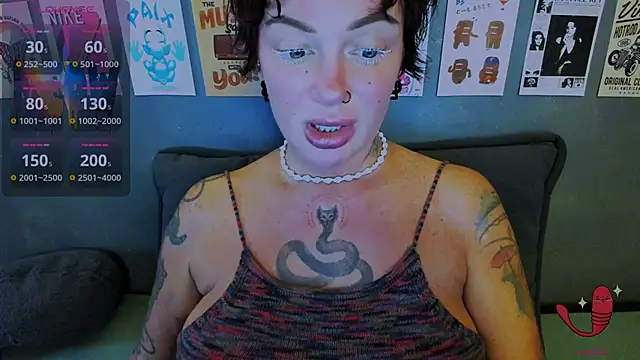 EllieOz webcam