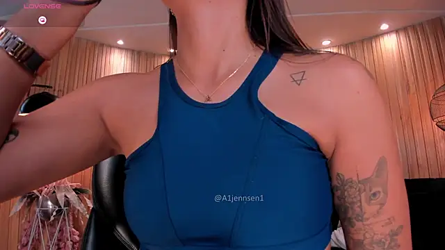 AllyJensen webcam