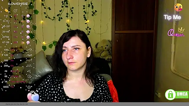 Muse_kitty_jenia webcam