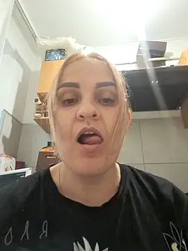 Malichkaanna30 webcam