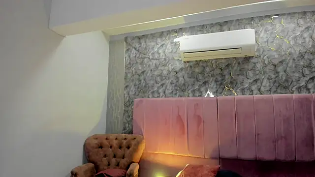 aliccecooper - Aliccecooper's free webcam - UK Sex Cams