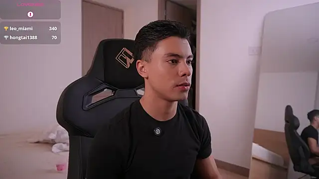 Dammon_Stallion webcam
