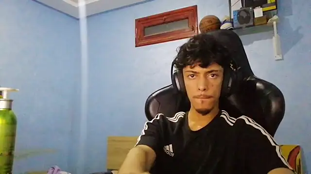 Dark_DesireX webcam