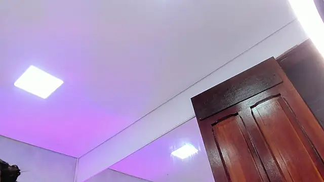 kendra_london webcam