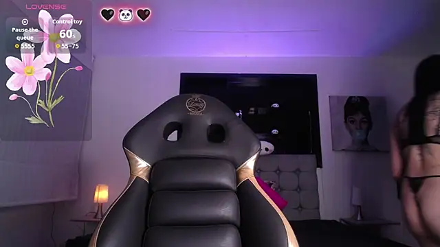 Melannyy_V webcam