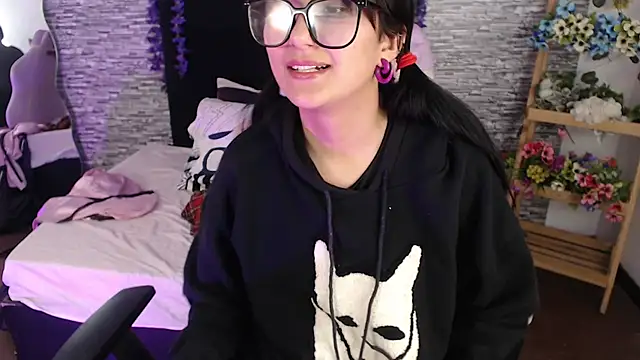 eyes_moonn webcam