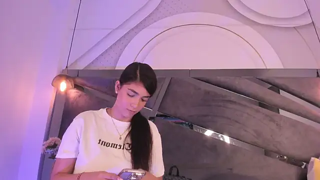 Bella_Fiorelli webcam