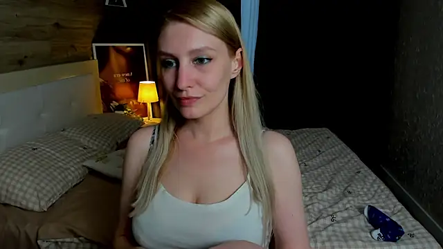 ReginaAmour webcam