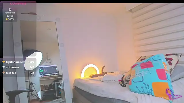 SharonVelvet webcam