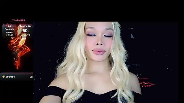 YOURHOT_STUFF webcam
