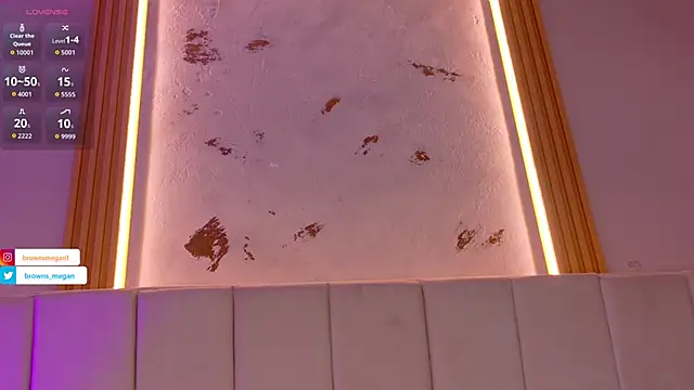 Megan_browns1 webcam