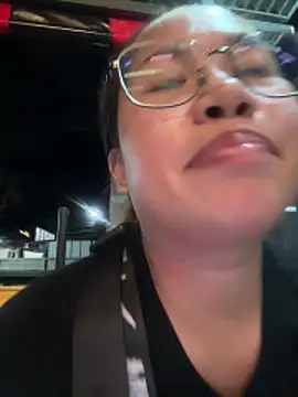 Ponthip webcam