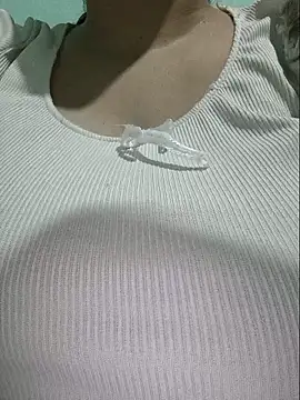 Shine_Mai webcam