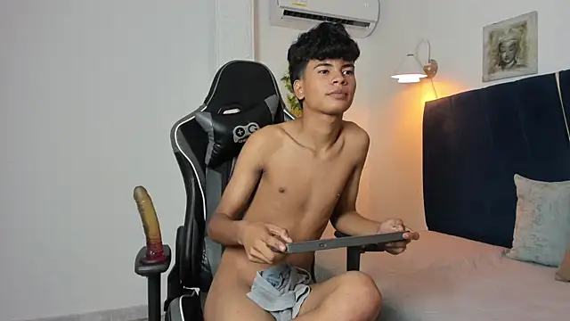 jacob_cum23 webcam