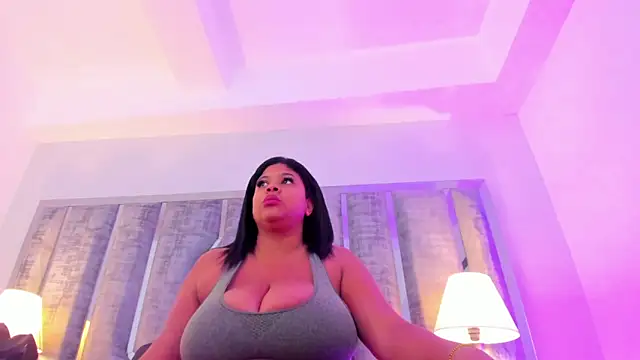 Ciara_Benet webcam