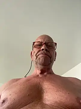 Bobby5169 live cam on StripChat