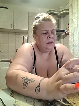 AriannaMilf webcam