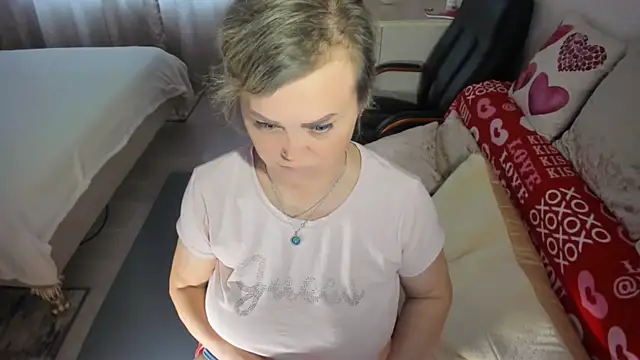 MildMature webcam
