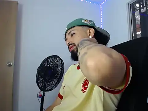camilorestrepo77 webcam