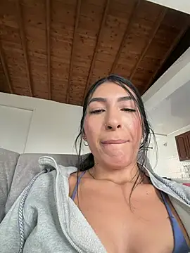 AshleyG_222 webcam