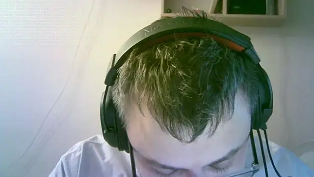 SirAbuser webcam