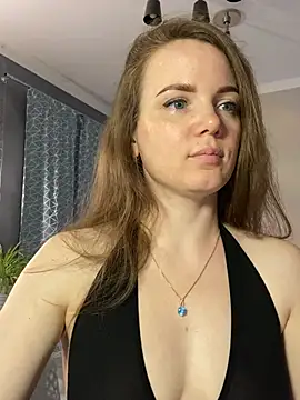 AngelaWhiti webcam
