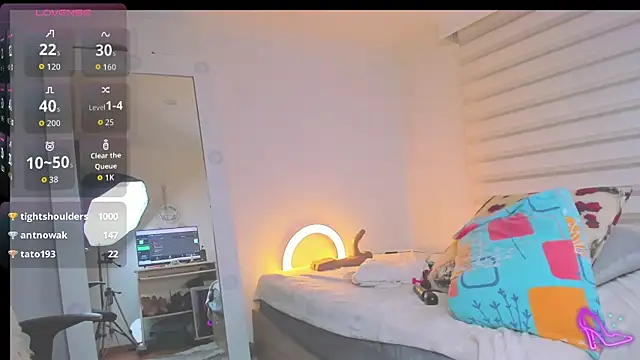 SharonVelvet webcam